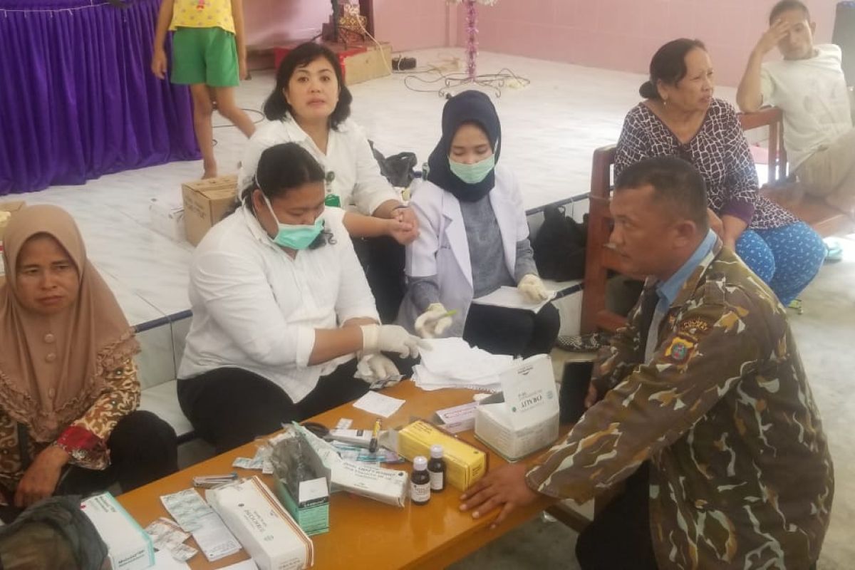 82 warga Pangkalan Susu Langkat keracunan makanan