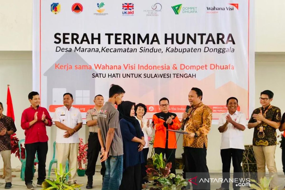 WVI  serahkan ratusan Huntara kepada masyarakat terdampak bencana