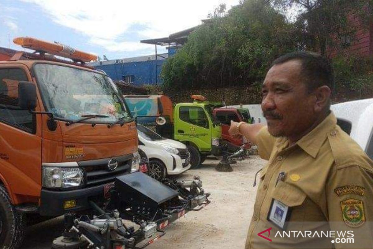 Banjarmasin bantu armada kebersihan Haul ke-15 Guru Sakumpul