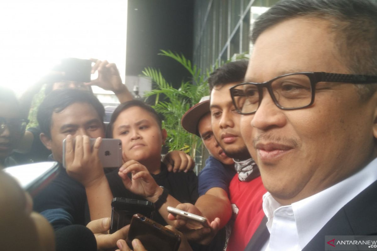 Hasto Kristiyanto jelaskan alasan PDIP alihkan suara Nazaruddin ke Harun Masiku