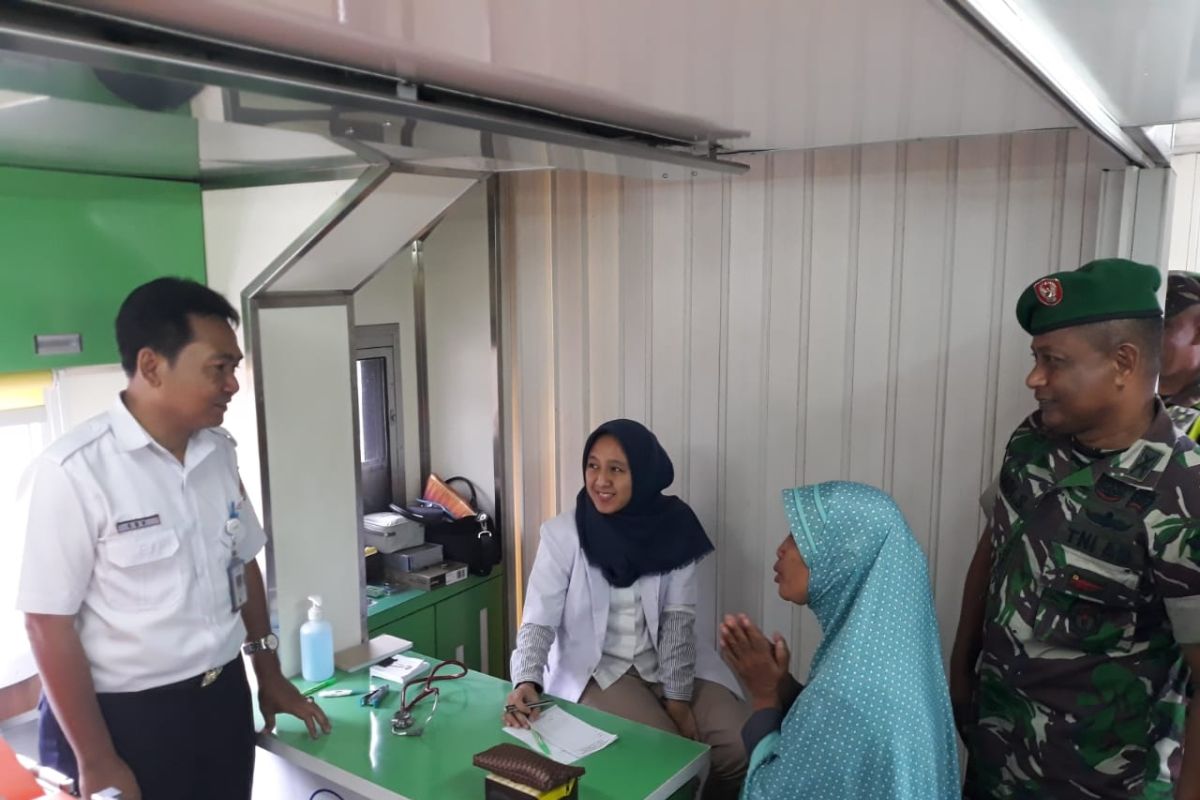 KAI Divre IV Tanjungkarang adakan pengobatan gratis di Stasiun Tarahan