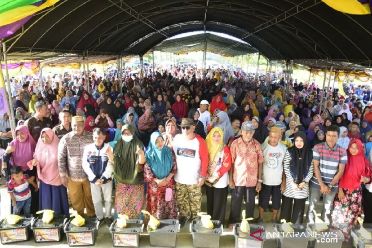 Peserta Jelajah Wisata Sulawesi 2020 ikut Bakti Sosial NKRI Peduli