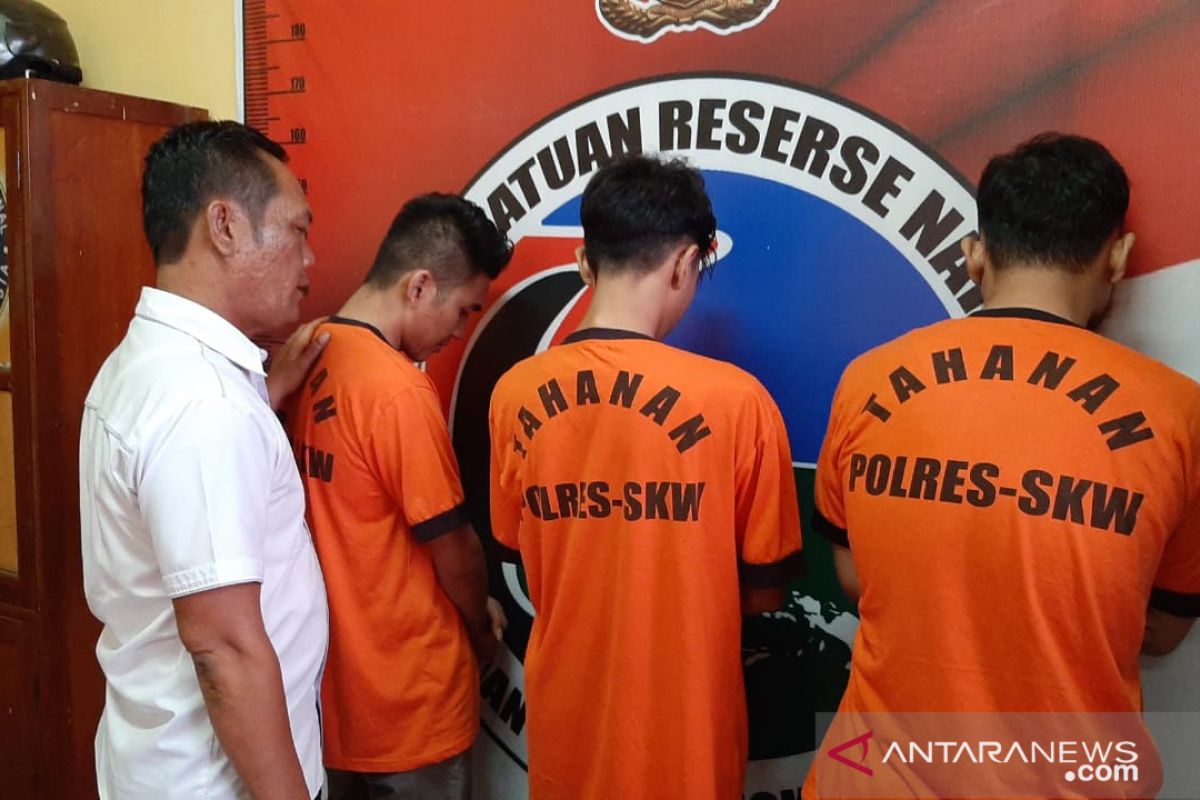 Polres Singkawang tangkap tiga pelaku tindak pidana narkotika