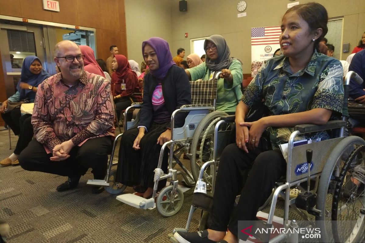 Konjen AS di Surabaya promosikan hak-hak penyandang disabilitas untuk bekerja