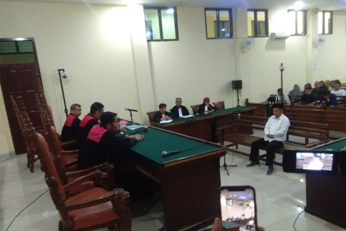 Terdakwa suap fee proyek Lampung Utara dijatuhi hukuman penjara  2,6 tahun