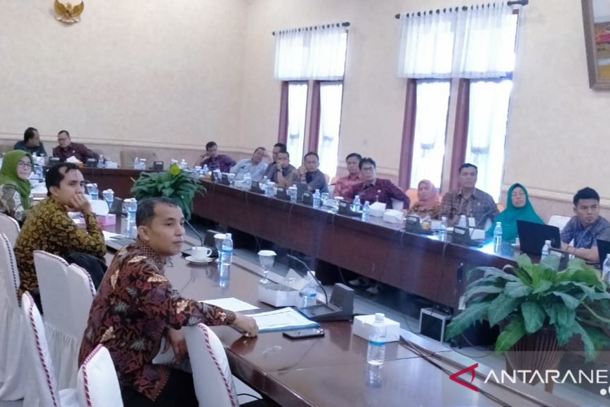 Komisi III dorong tuntaskan kendala elektrifikasi lewat sinergi Pemda-PLN