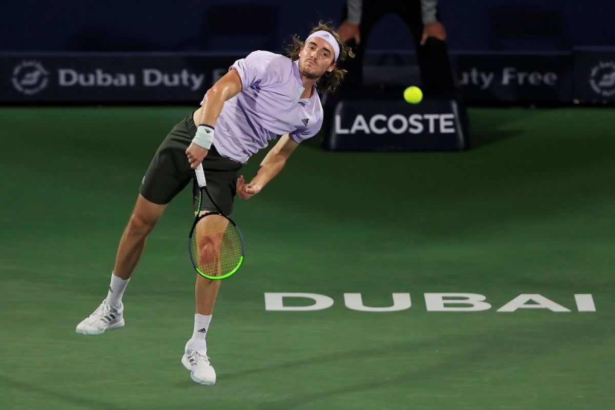 Tsitsipas tantang Daniel Evans di semifinal Dubai Open