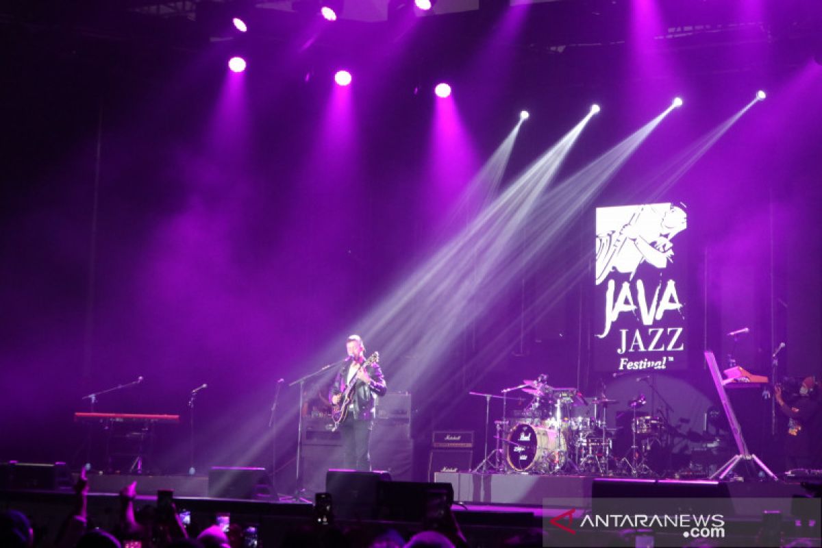 Bruno Major berikan penampilan kejutan di Java Jazz Festival