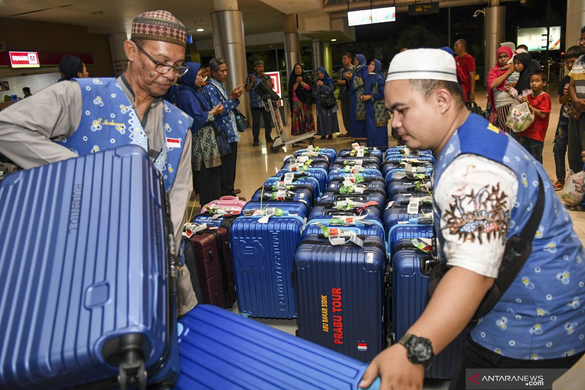 Belasan warga jadi korban dugaan penipuan biro perjalanan umrah