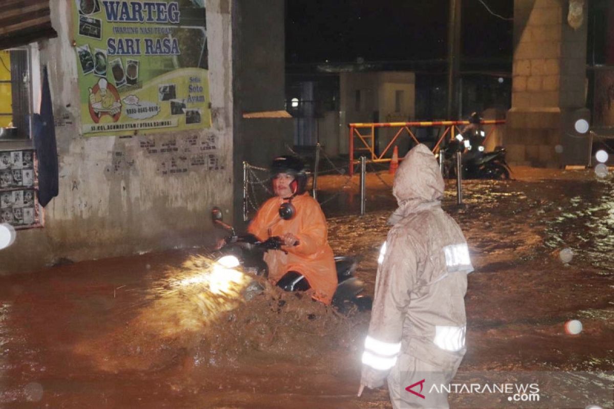 Banjir melanda tiga kecamatan di Kabupaten Sumedang