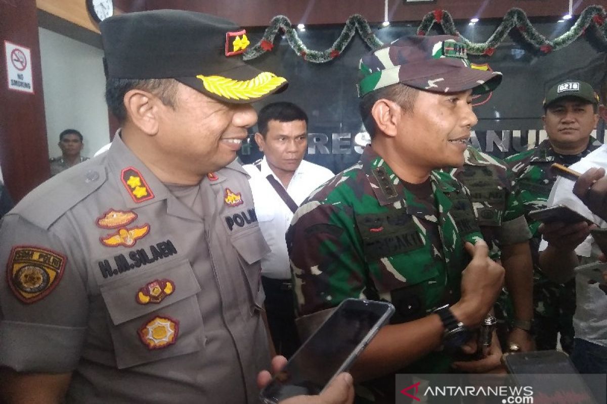 Bentrok TNI vs Polri di Taput lukai 6 polisi dan seorang warga, ini kronologinya