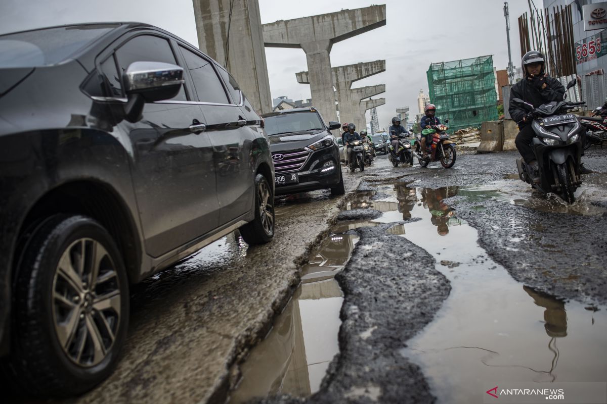 Bina Marga sebut ada 3.290 titik lubang jalan akibat hujan