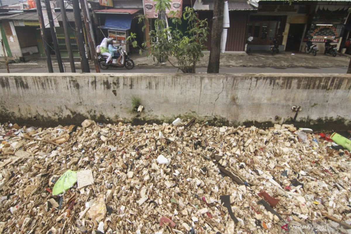 DKI Jakarta-Kedubes Kanada luncurkan program pasar bebas plastik