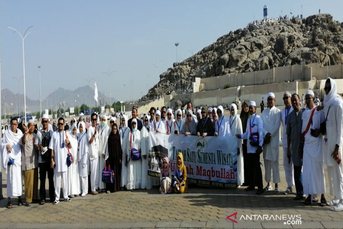 Asosiasi penyelenggara haji dan umroh  minta pemerintah cari solusi