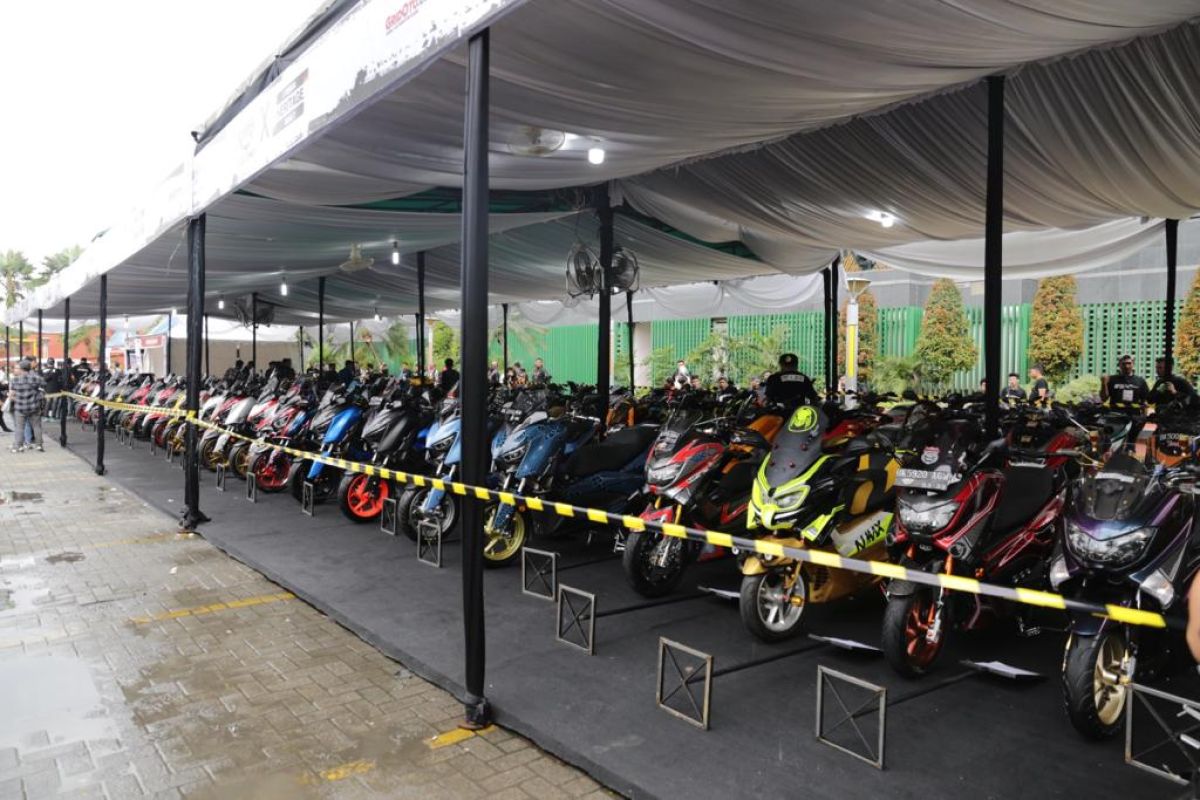 Yamaha Customaxi Makassar pajang 45 sepeda motor modifikasi