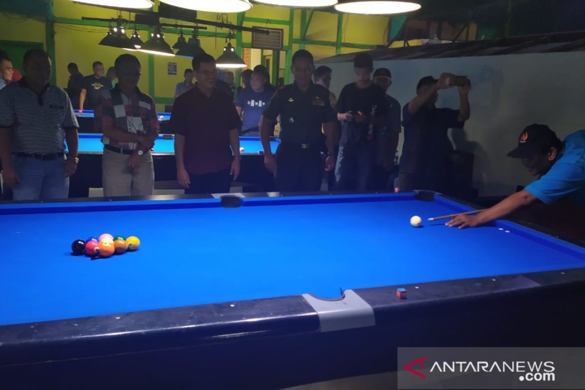 60 atlet biliar Sumbar ikuti 9-Ball Home Tournament