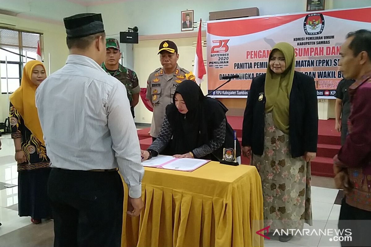 Ketua KPU Sambas minta PPK bekerja sesuai kode etik