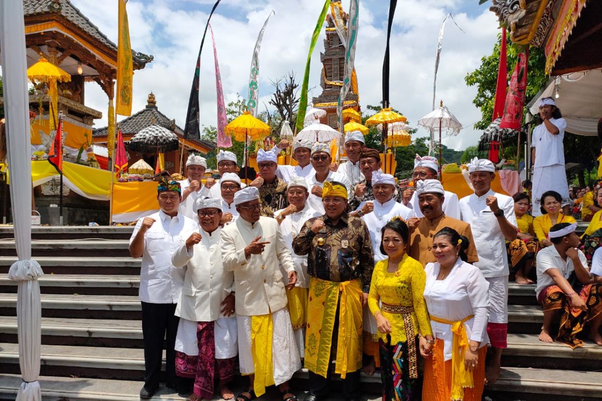 Ribuan umat Hindu di Lampung menggelar prosesi Puja Wali