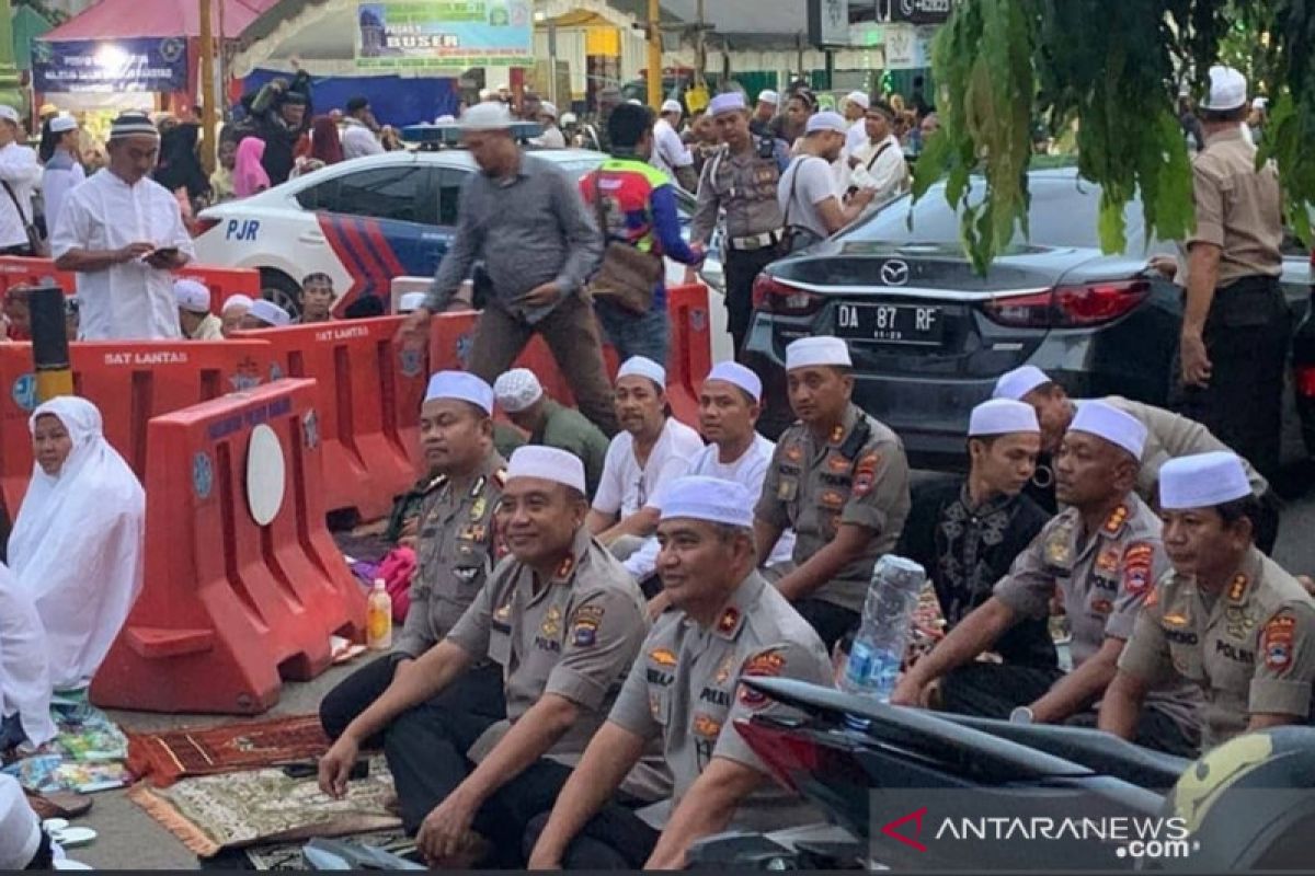 Kapolda Kalsel pantau haul hari pertama Guru Sekumpul