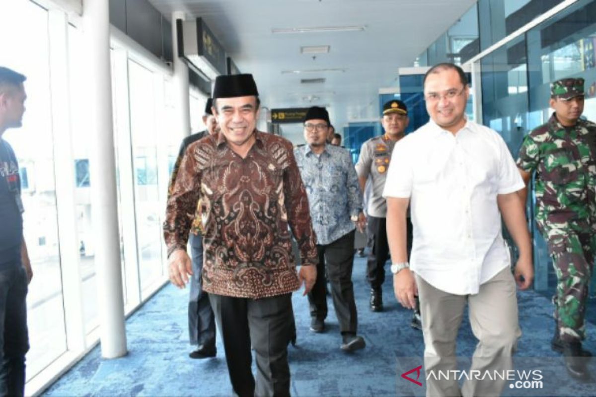 Kongres KUII Ke-VII selesai, Menteri Agama RI kembali Ke Jakarta