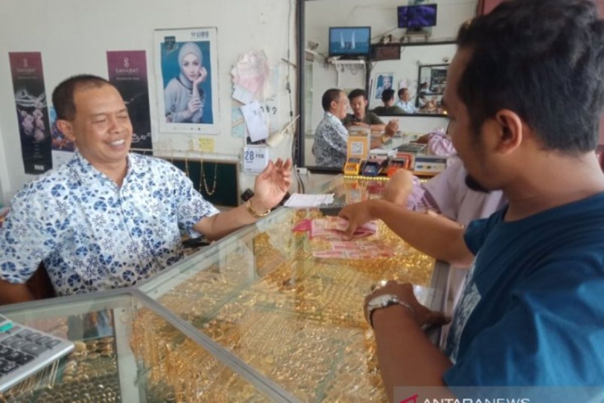 Harga emas di Meulaboh Aceh Barat capai Rp2,4 juta/mayam