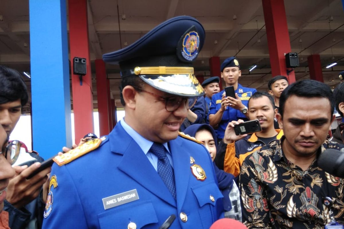 Anies Baswedan: 115 pasien dalam pantauan dan 32 diawasi