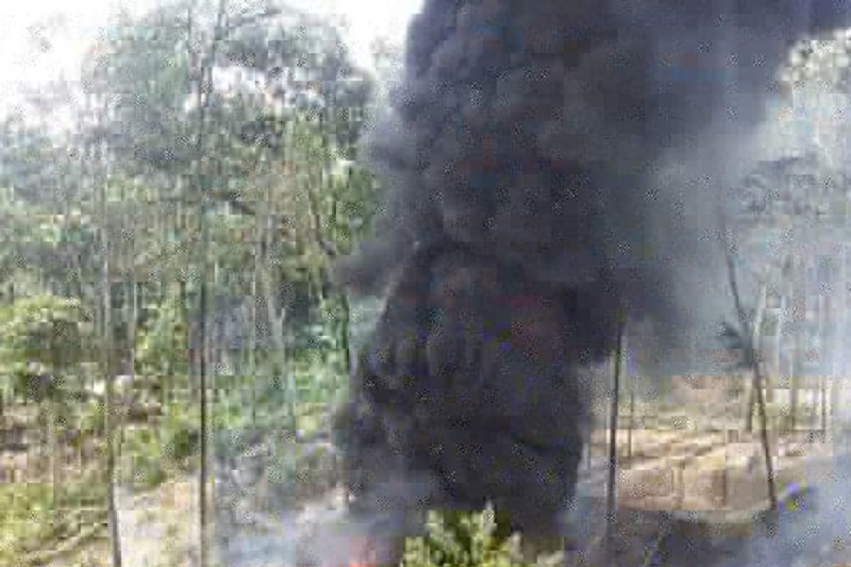 Polisi selidiki kebakaran tambang minyak ilegal di Batanghari
