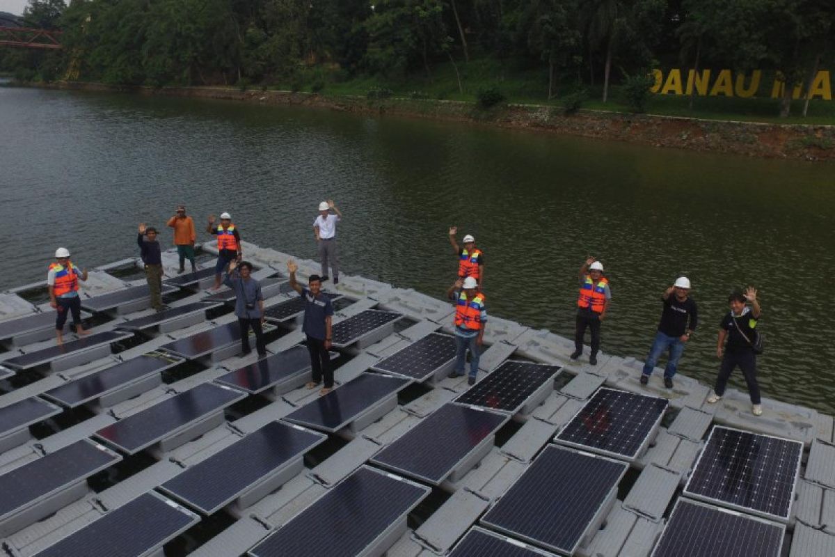 Sky Energy Indonesia dan Universitas Indonesia bangun PLTS terapung