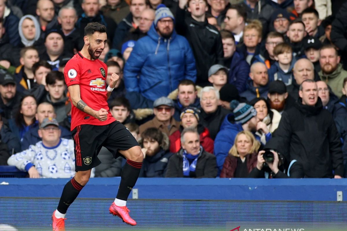 Bruno Fernandes tersanjung dibandingkan dengan Cantona