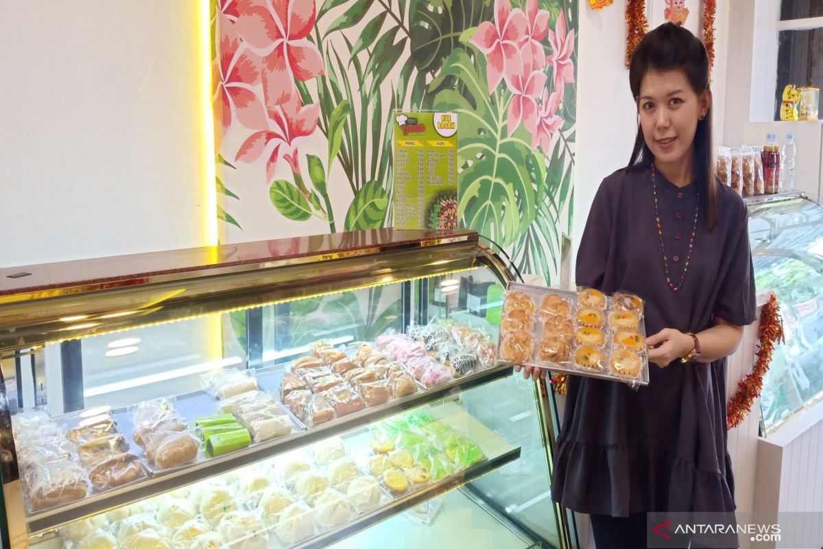 Yulliette Cake & Bakery pertahankan citarasa otentik kue basah klasik