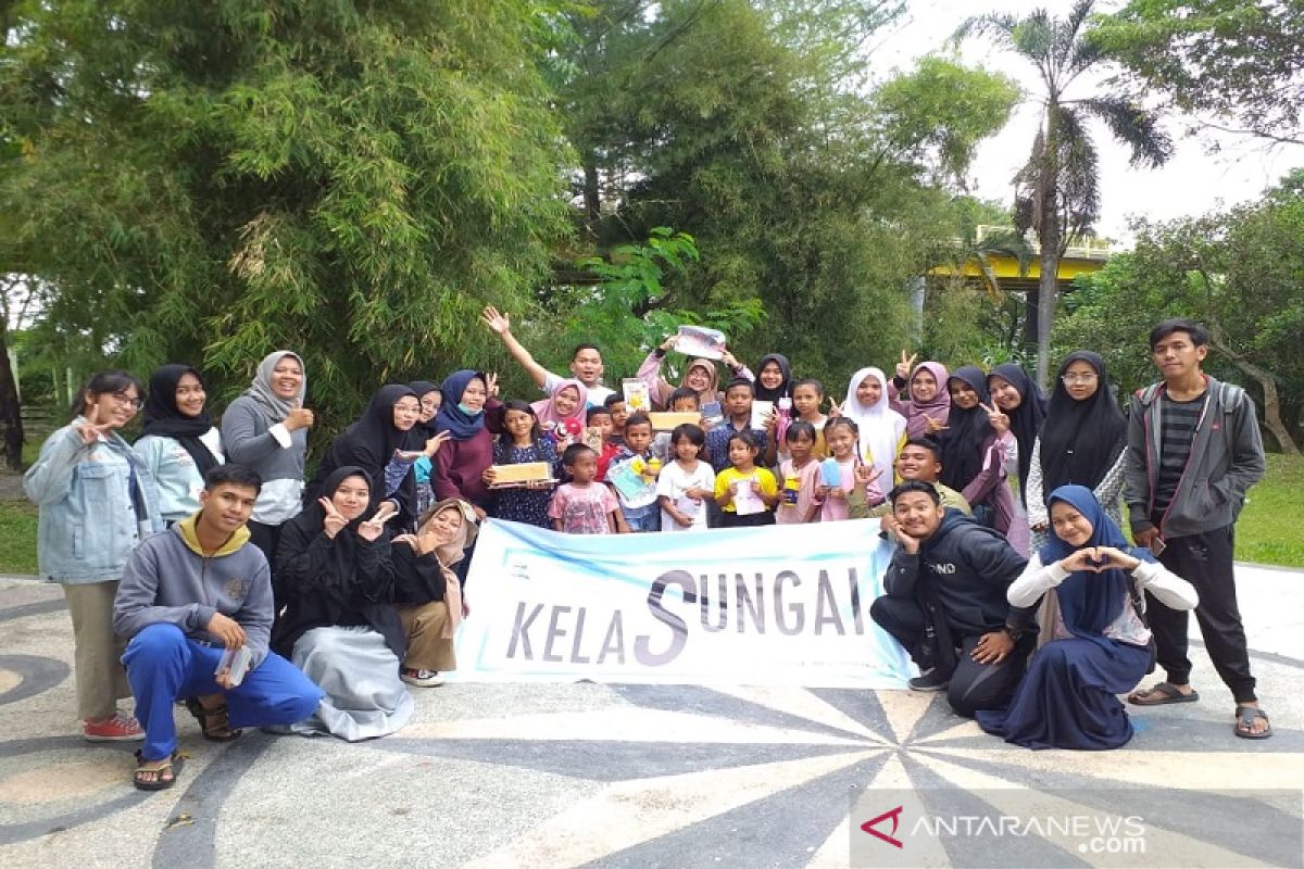 Sahabat Sungai Pekanbaru edukasi anak-anak tepian Sungai Siak, begini strateginya