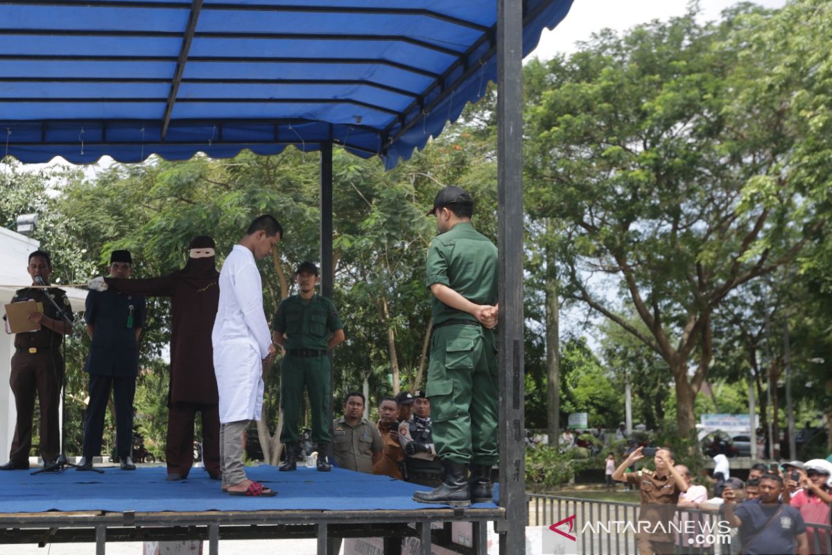 Eksekusi cambuk pelanggar qanun jinayat