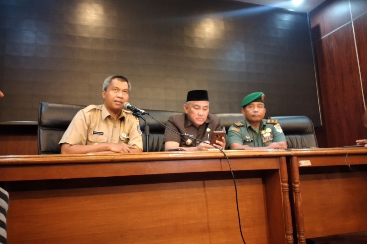 Rumah pasien positif corona di Depok akan disemprot desinfeksi