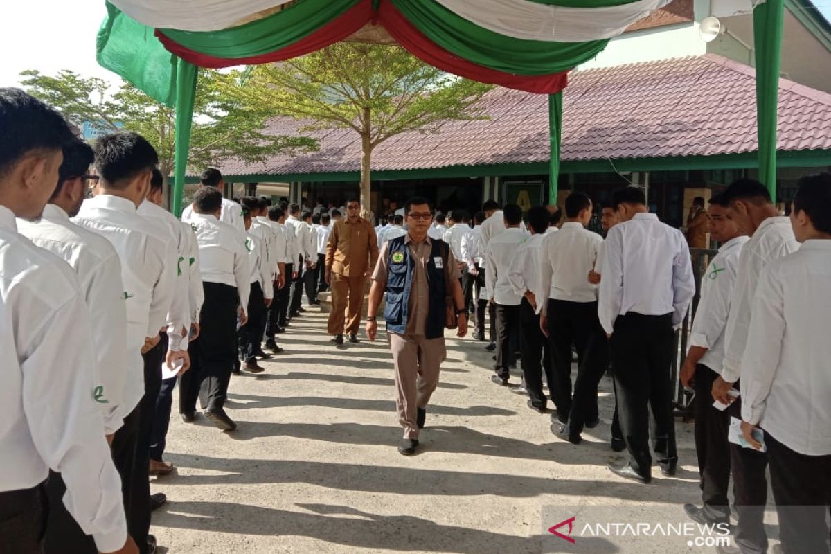 Kemenag Aceh minta peserta ujian SKD tak percaya calo