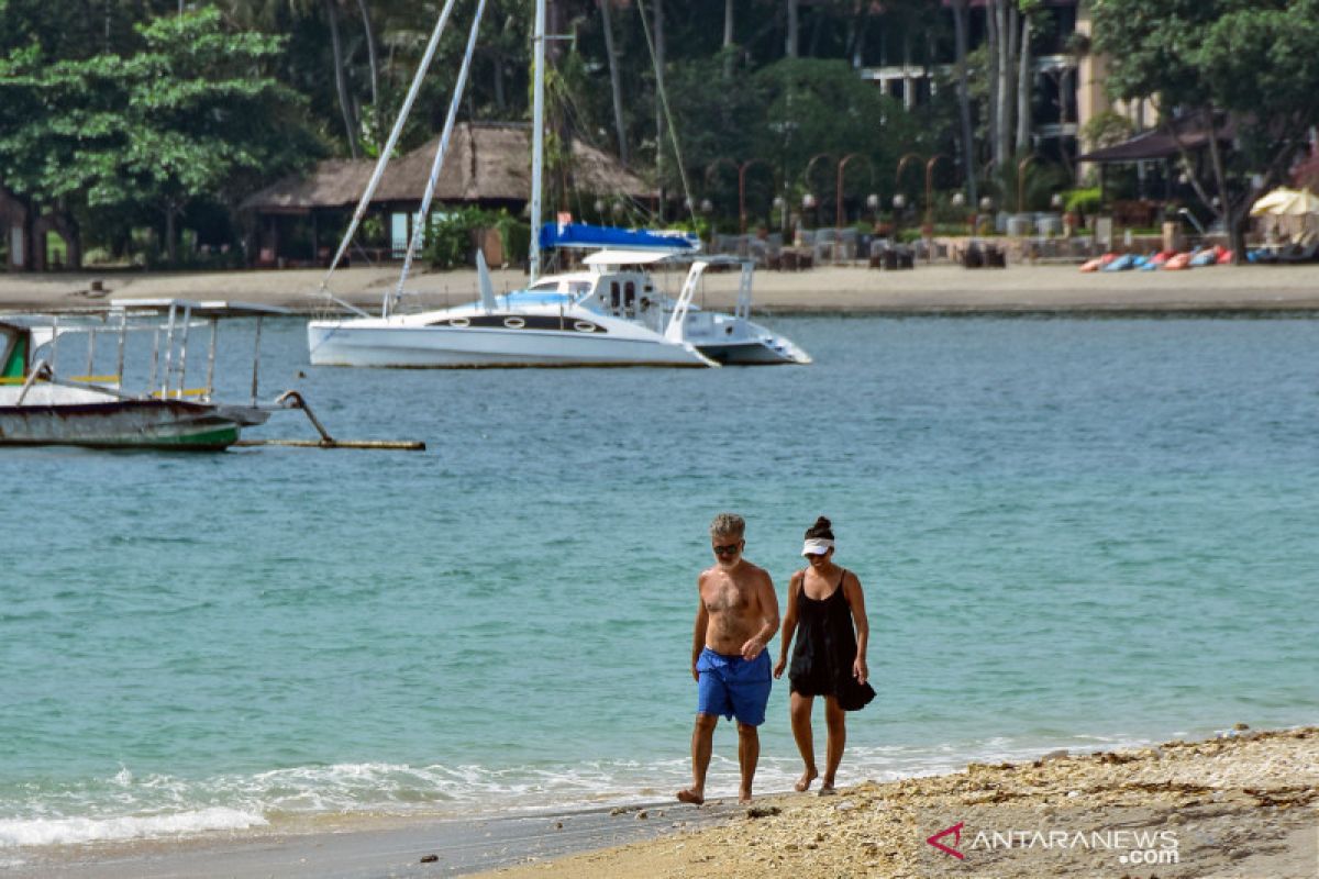 Dampak sederet syarat kunjungan Natal-Tahun Baru ke Bali bagi pariwisata