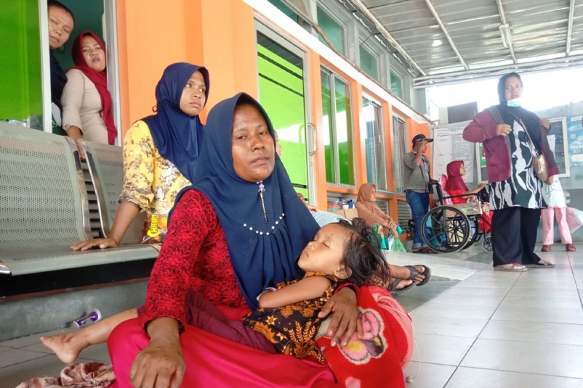Tertelan uang koin, seorang balita di Aceh Barat tiga hari tidak makan