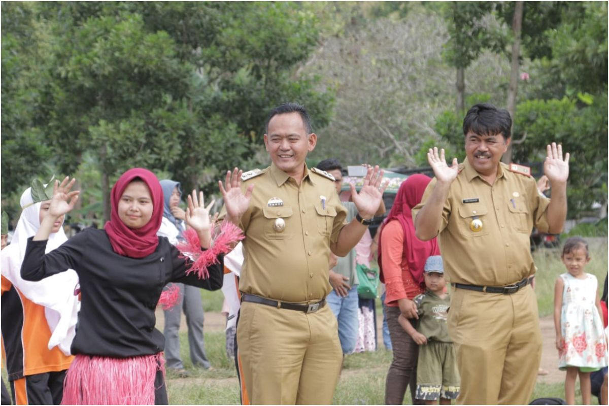 Wabup Pringsewu monitoring latihan tari kolosal nusantara