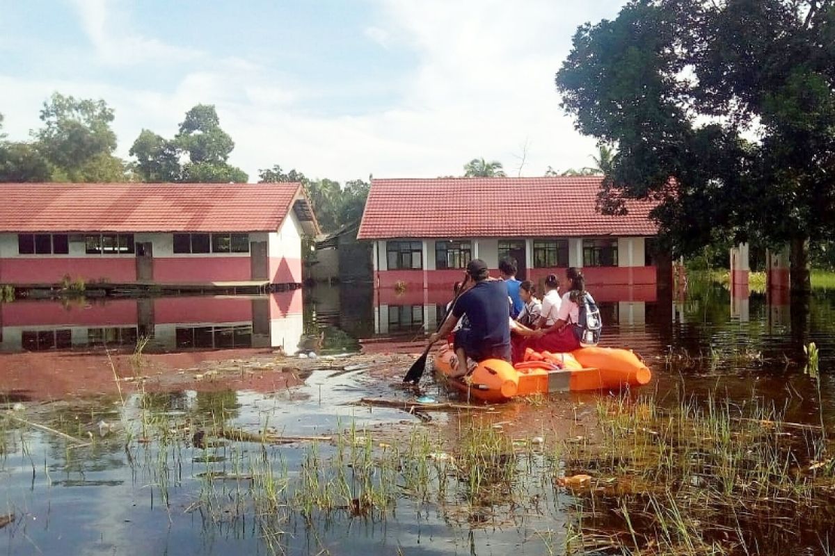 Korban banjir Pulang Pisau mulai mengungsi