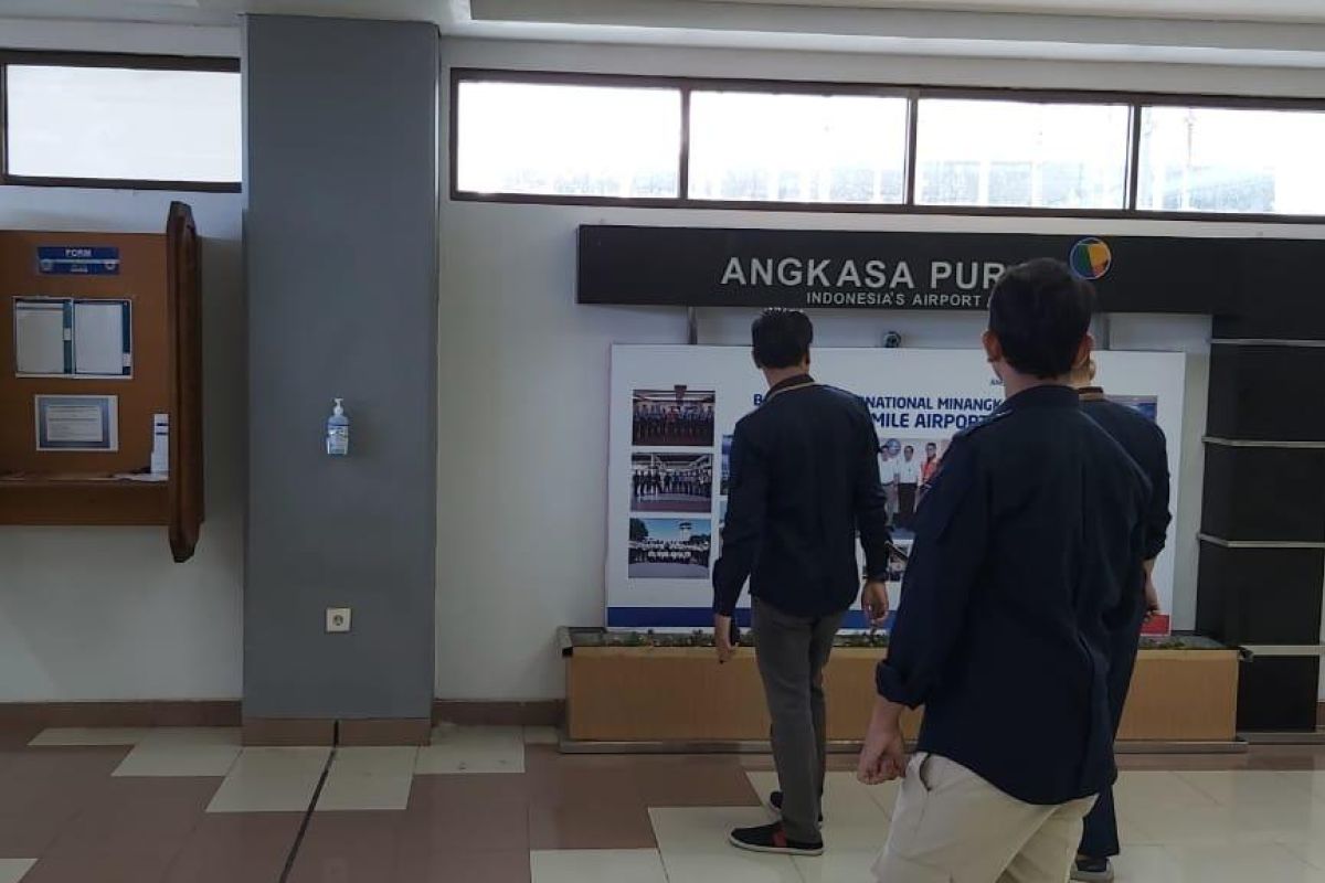 Pengawasan penumpang di Bandara Minangkabau diperketat antisipasi corona