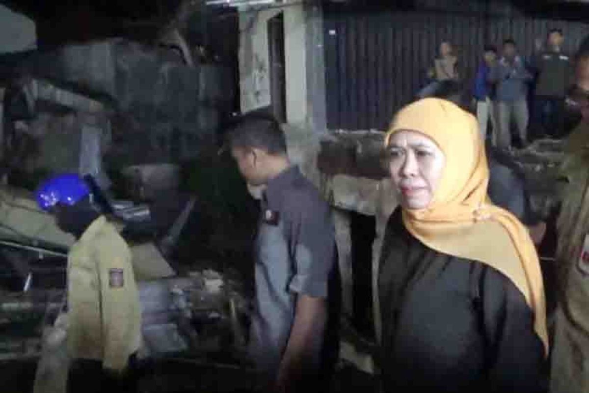 Gubernur Jatim minta pembongkaran ruko akibat amblesnya Jalan Sultan Agung dipercepat