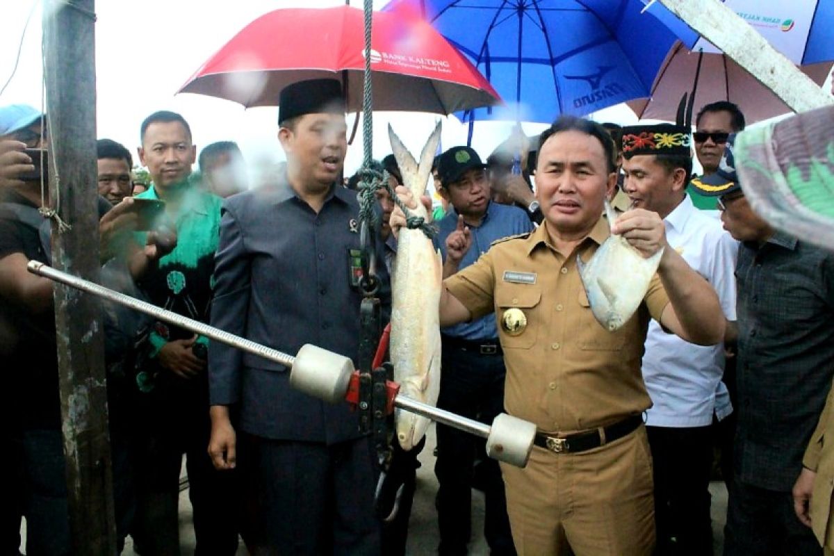 Perkuat penjagaan perairan di Kalteng, Gubernur siapkan kapal pengawas