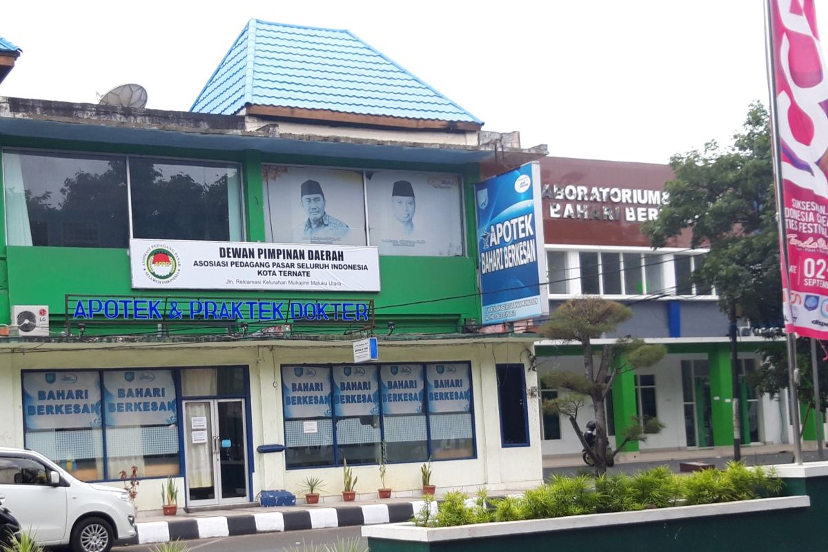 Harga masker di Ternate naik akibat warga antisipasi wabah corona