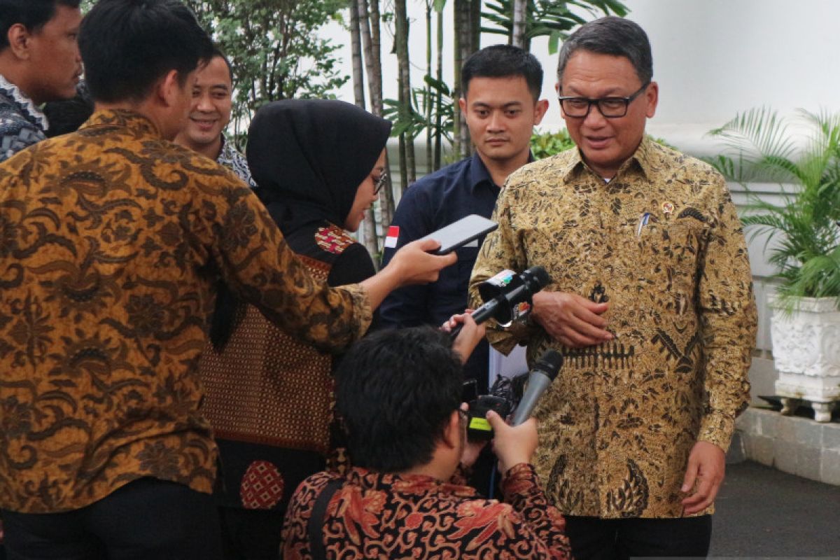 Presiden gelar rapat terbatas bahas minyak bumi dan ketenagalistrikan