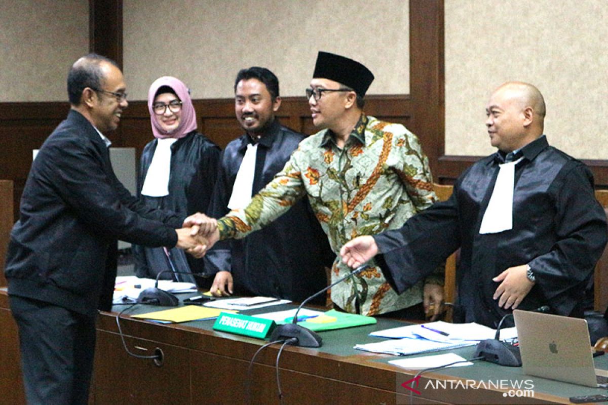 Nahrawi: Pencopotan Alfitra sebagai Sesmenpora karena temuan BPK