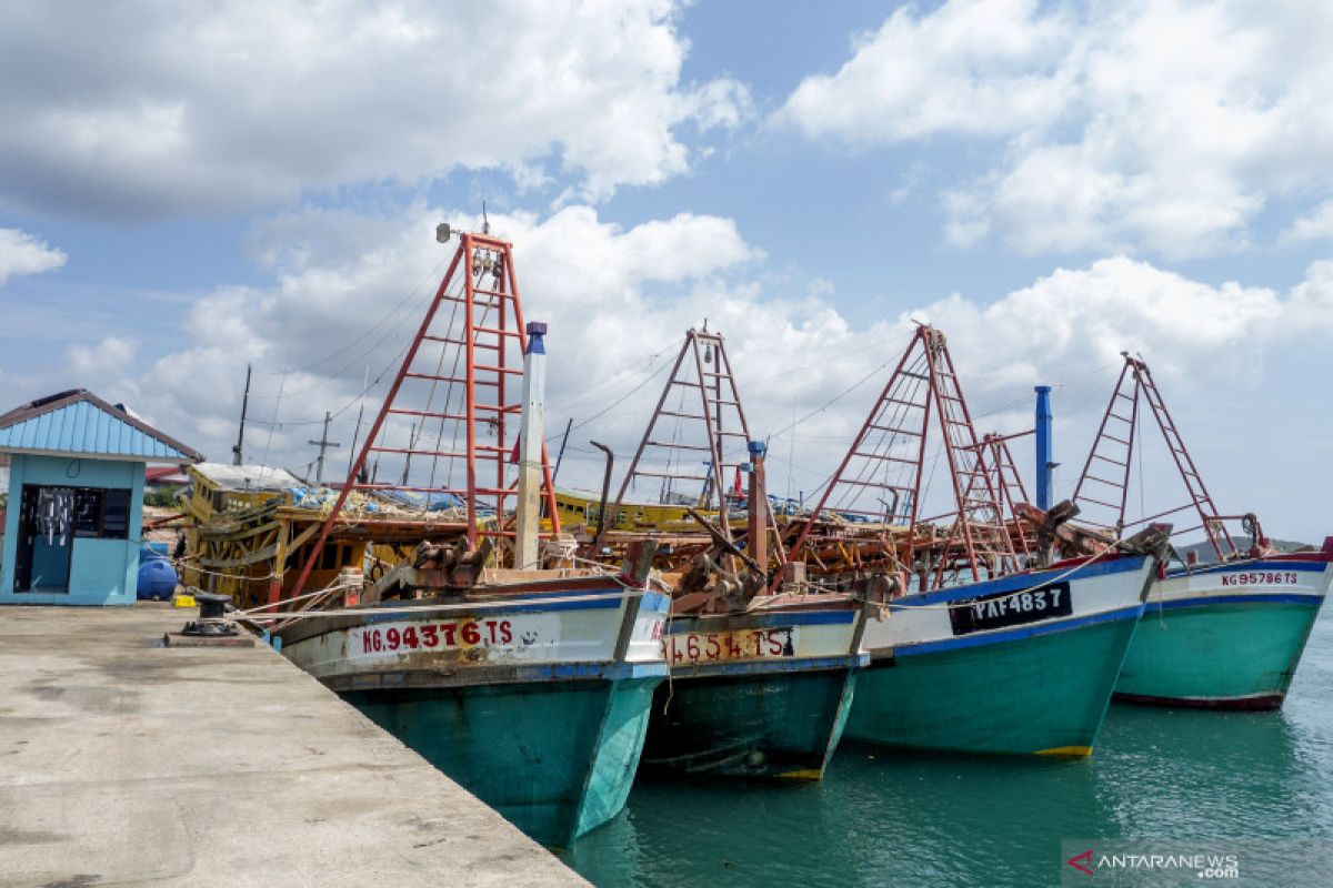 KKP diminta tidak izinkan kembali operasi kapal ikan asing