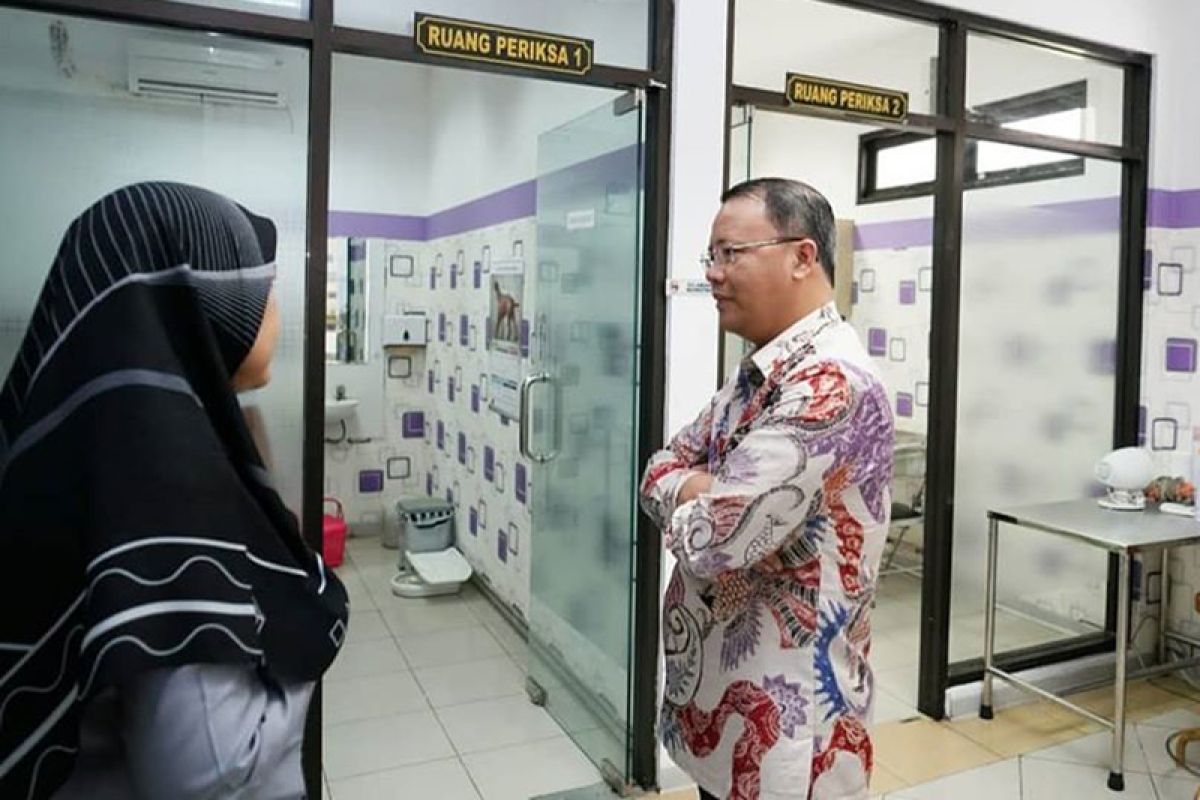 Gubernur Bengkulu: tak perlu timbun stok makanan dan masker