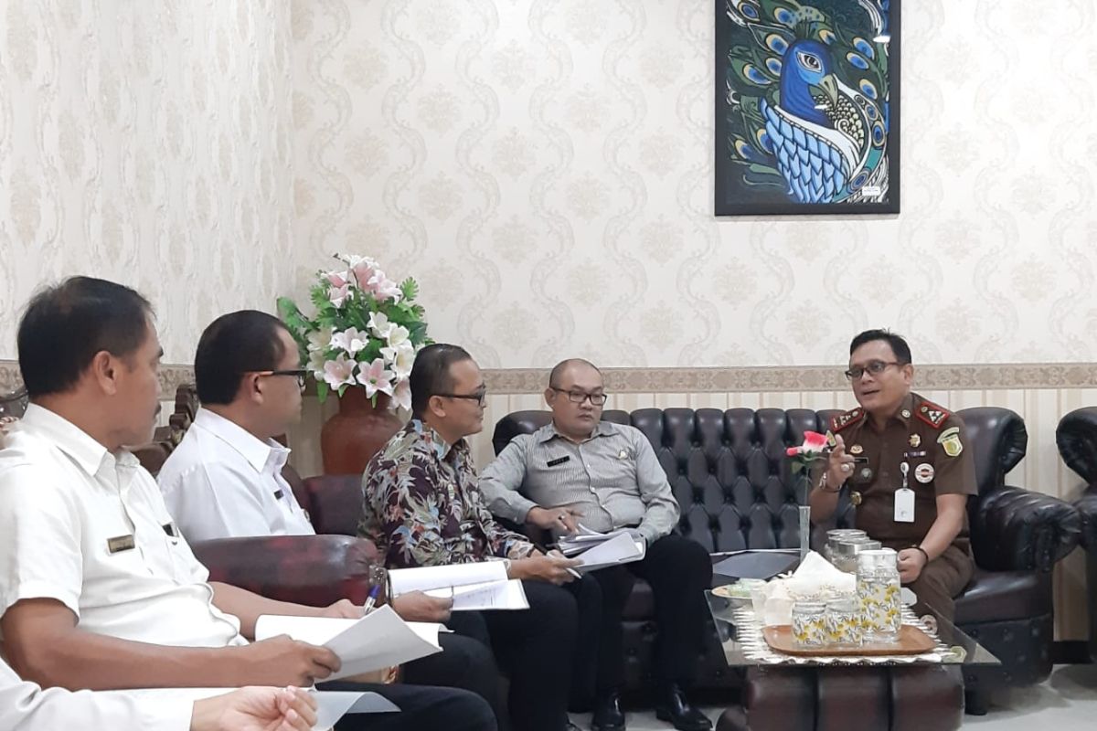 Kajari Jember: Tindak tegas badan usaha tidak patuh program JKN melalui perda