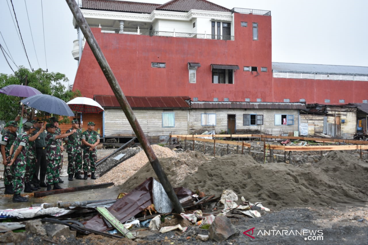 Pangdam VI Mulawarman tinjau pembangunan Makorem 092/Maharajalila