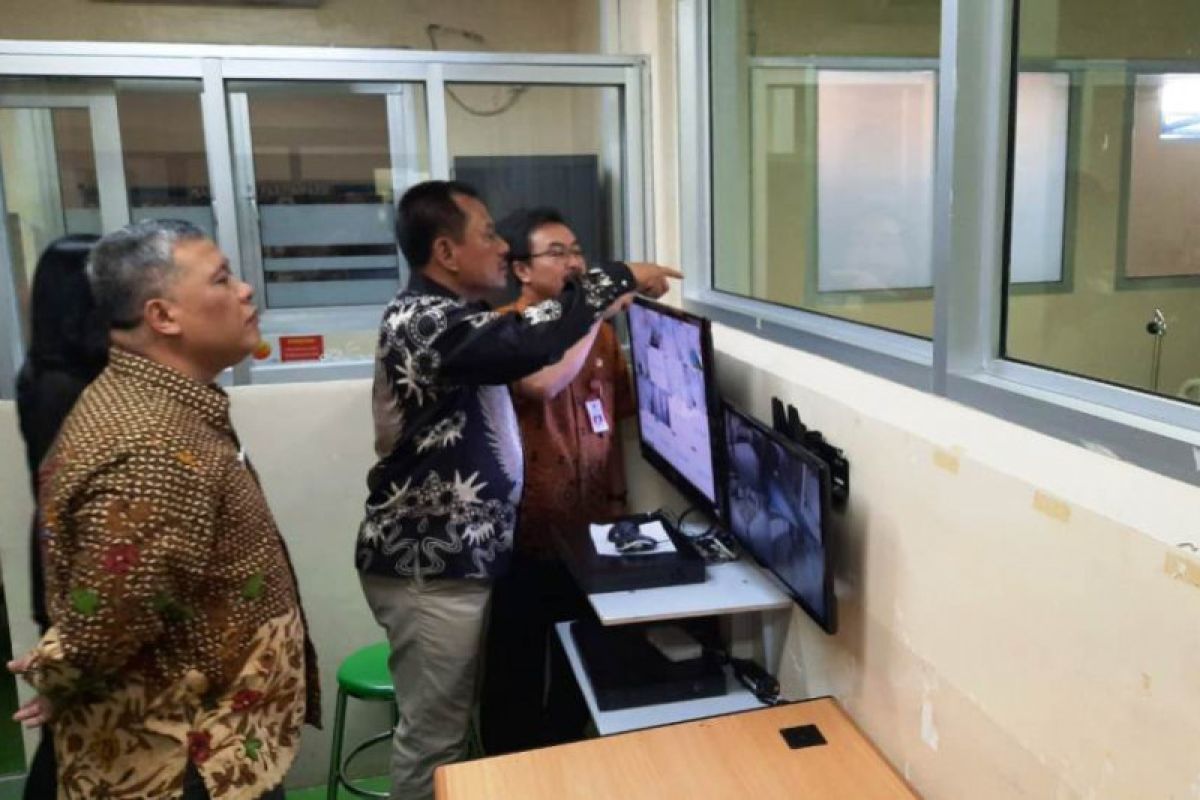 Pemprov Jatim galakkan gerakan #jatimsehat antisipasi corona