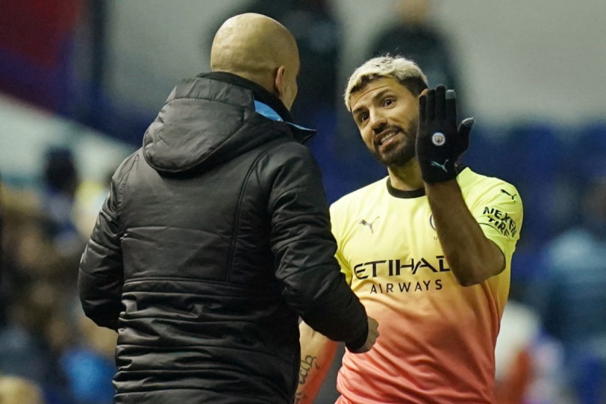 Manchester City ke perempatfinal Piala FA setelah atasi perlawanan Sheffield Wednesday